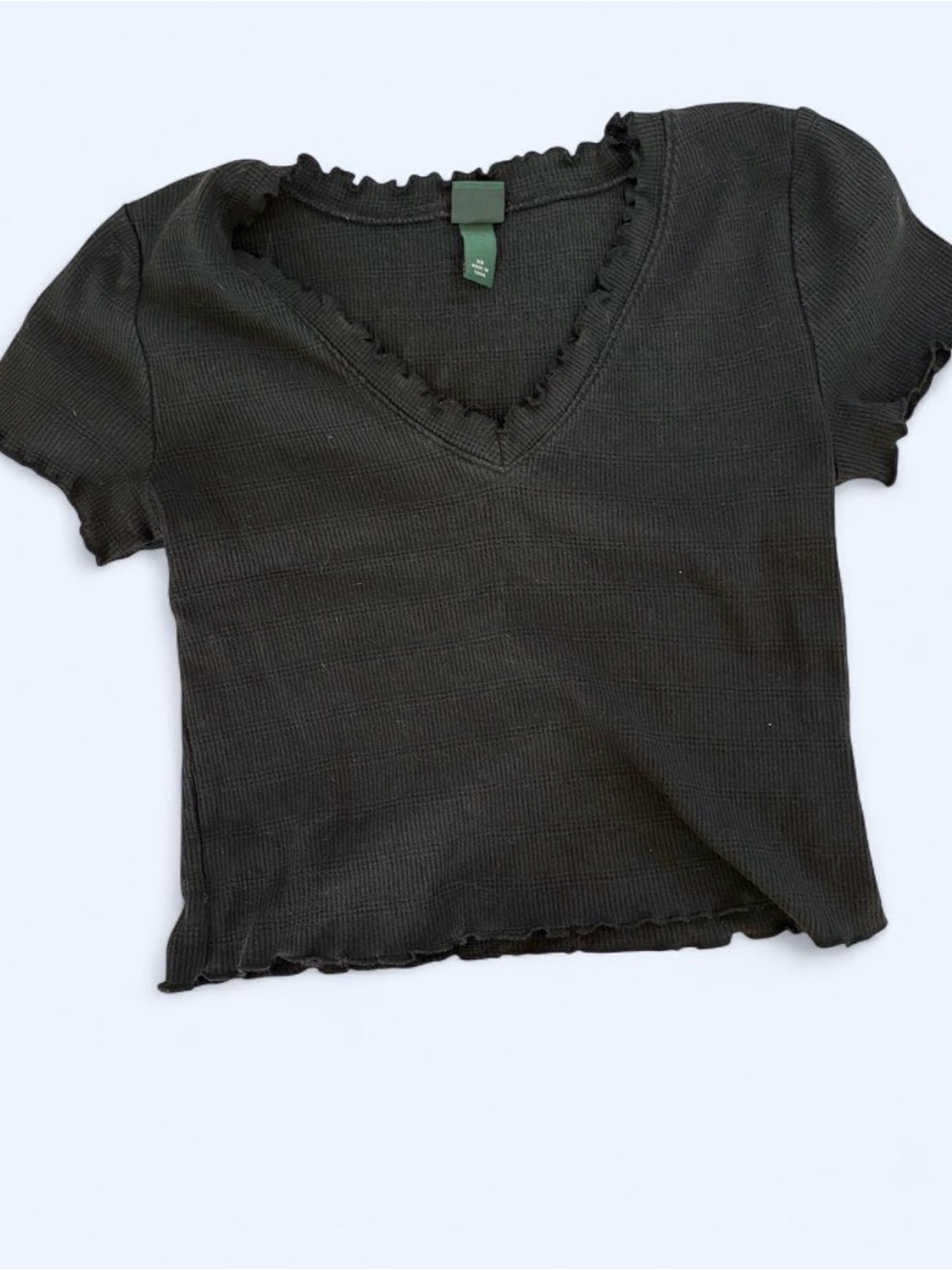 Ultra Flirt Black Ribbed V-Neck Lettuce-Edge Short Sleeve Top